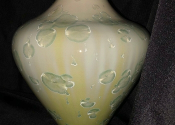 033 Porcelain Vase