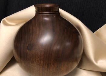 006 Wooden Vase